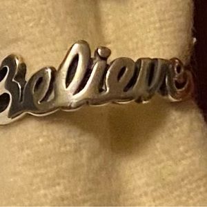 James Avery retired ring